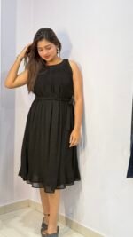 Classic Black Pleated Tie-Waist Midi Dress - Image 3